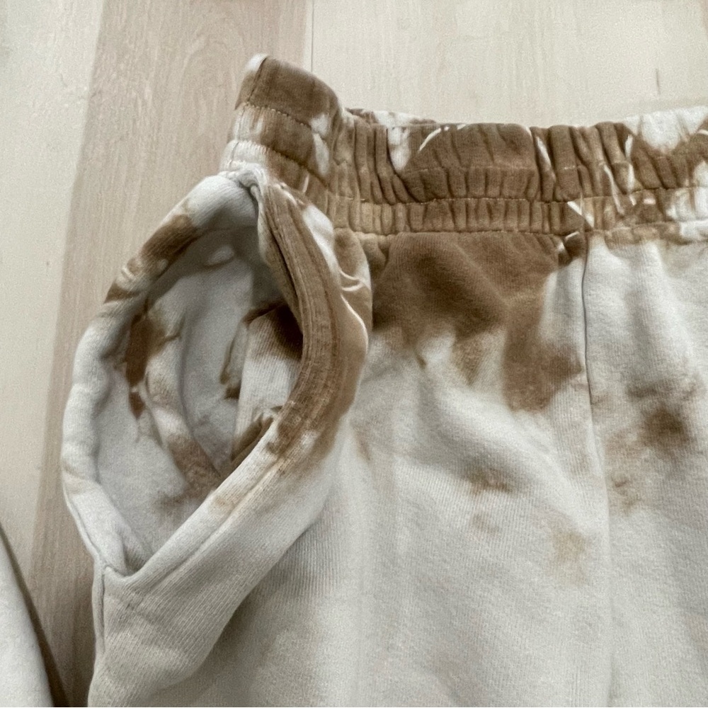 Frankie’s Bikinis Brownie Tie Dye Sweatpants & Hoodie Set Women's XS Brown Tan - Picture 15 of 16